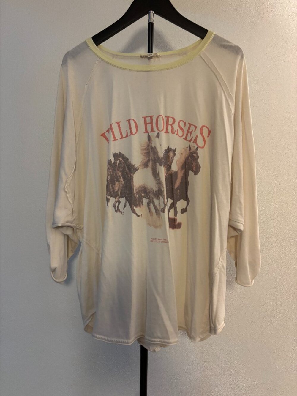 Easel Wild Horses graphic tee 3/4 length sleeve oversized